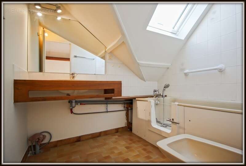 Maison à SAINT-PAIR-SUR-MER