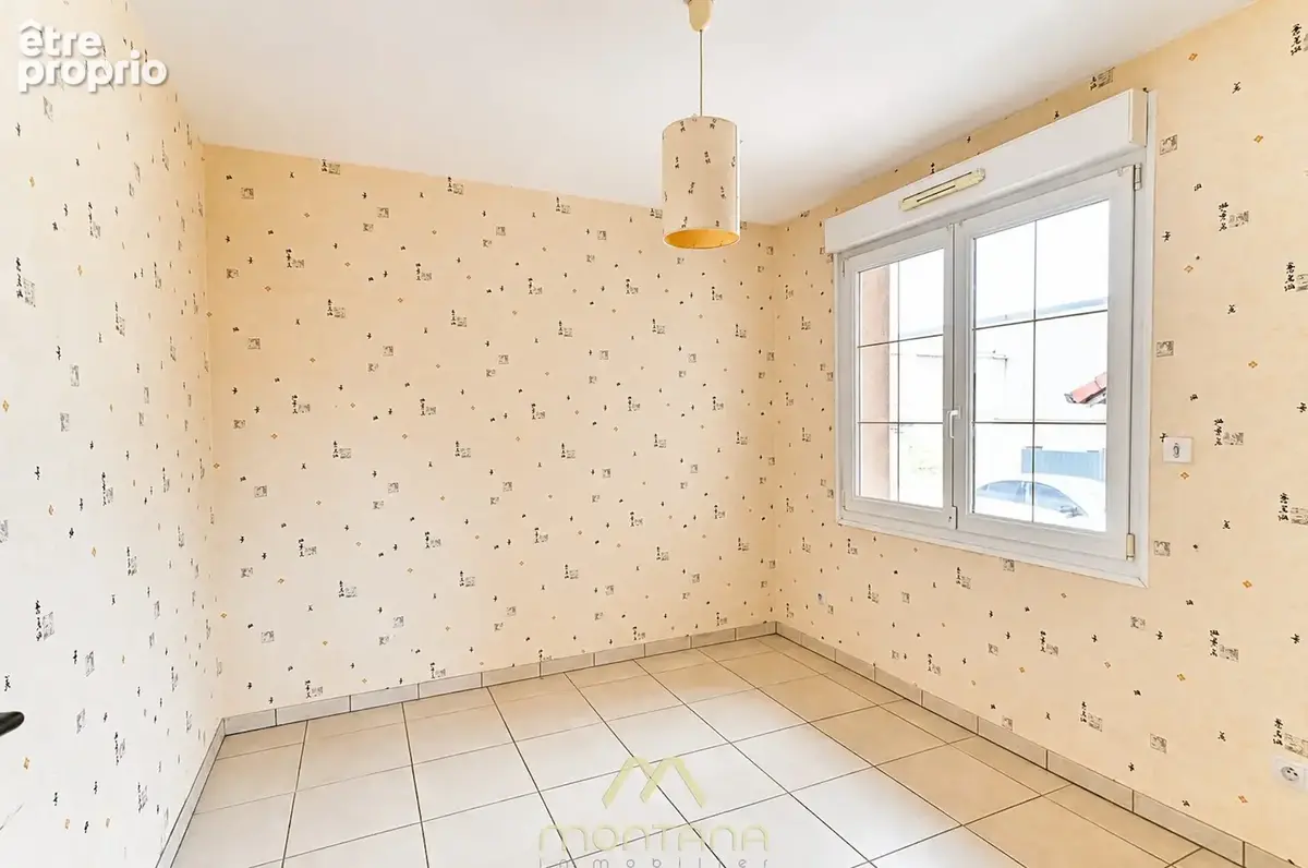 Maison 218 m² à Audun-Le-Roman  - photo 8