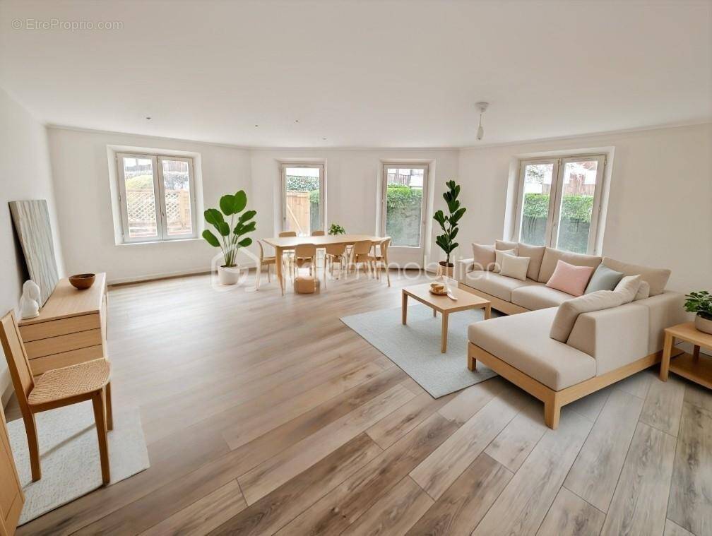 Appartement à EMERAINVILLE