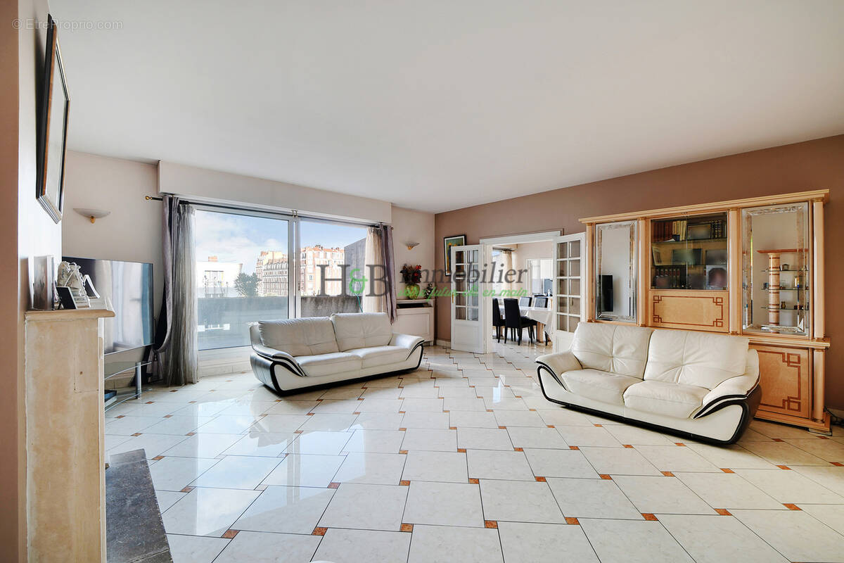 Appartement à CHOISY-LE-ROI