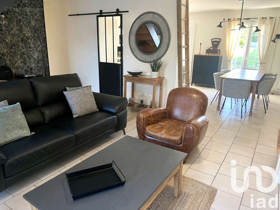 Photo 4 - Maison à MALAY-LE-GRAND