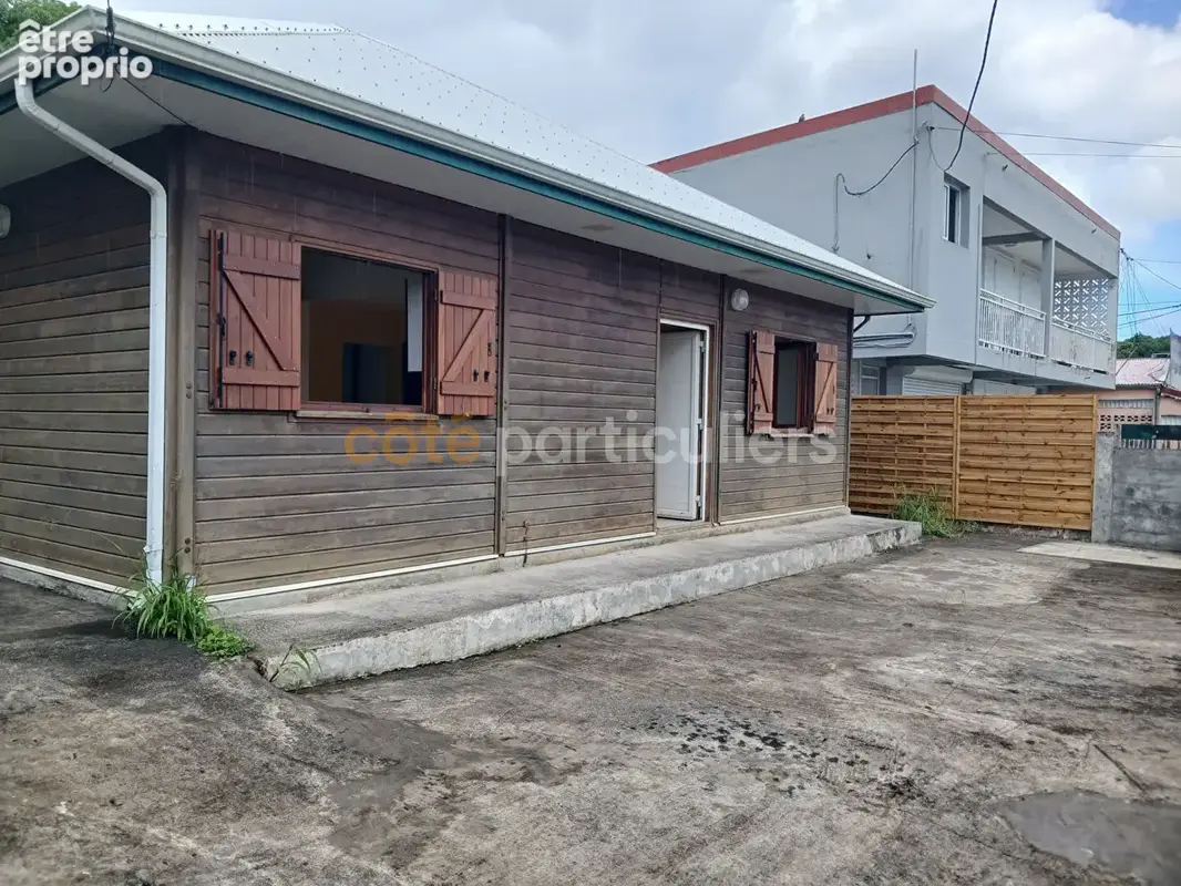 Maison T3+ A vendre sur LES ABYMES - photo 7