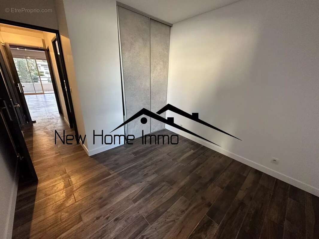 Appartement à MARSEILLE-8E