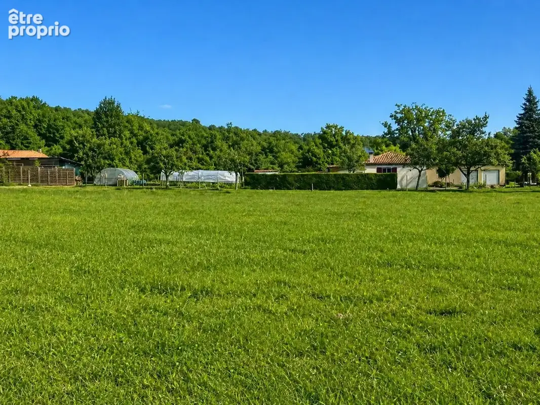 Terrain à RAZAC-SUR-L'ISLE