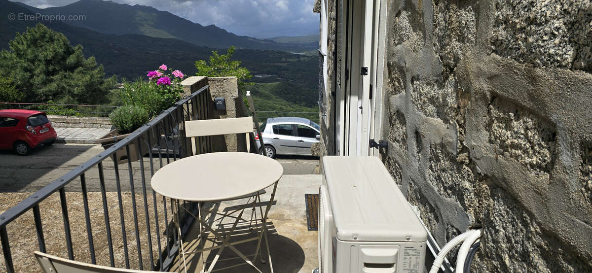 Appartement à SARTENE
