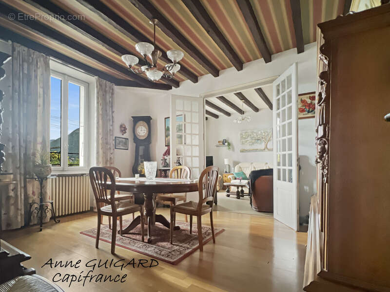 Annecy (74) - maison des annees 30 face au lac d'annecy - photo 6