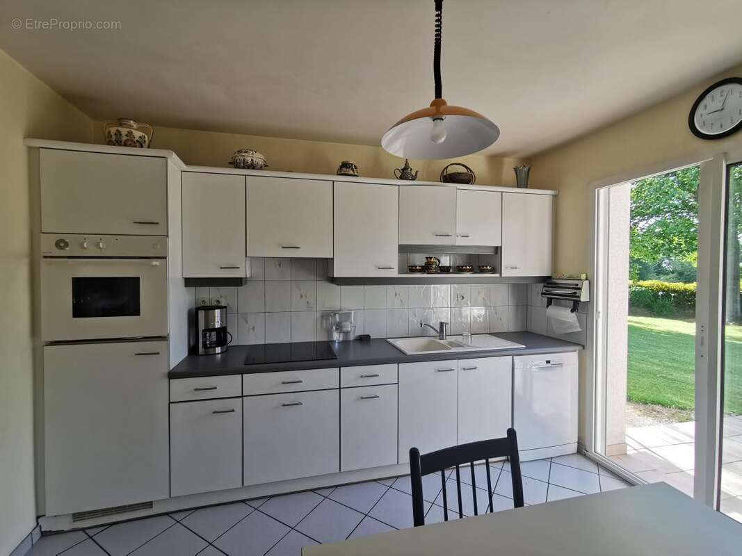 Maison 129 m² à Minihy-Treguier  - photo 4