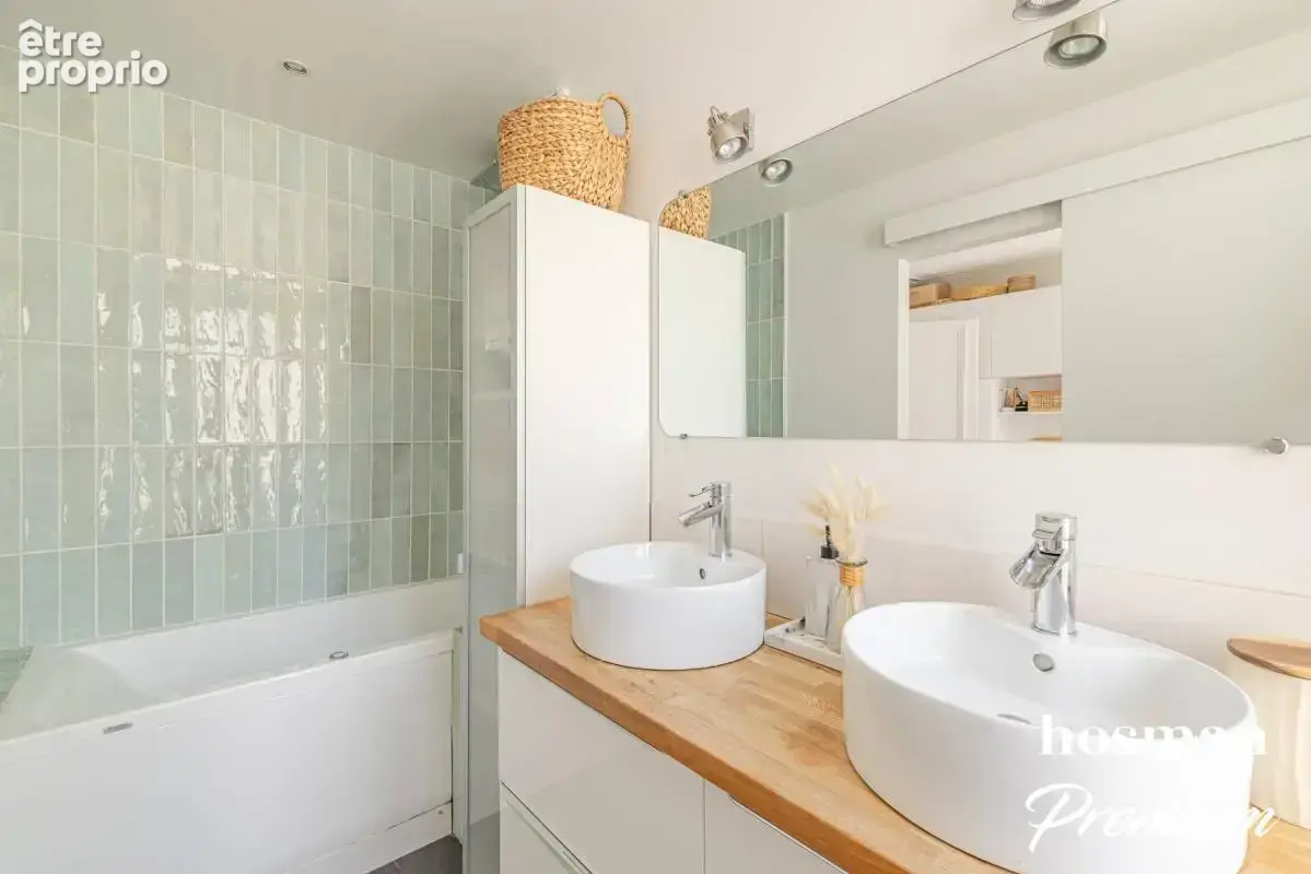 Exceptionnel ! Magnifique appartement lumineux 4 pièces de 79 m² avec balcon - Ecole Militaire - Rue Cler, Paris 7ème - photo 9