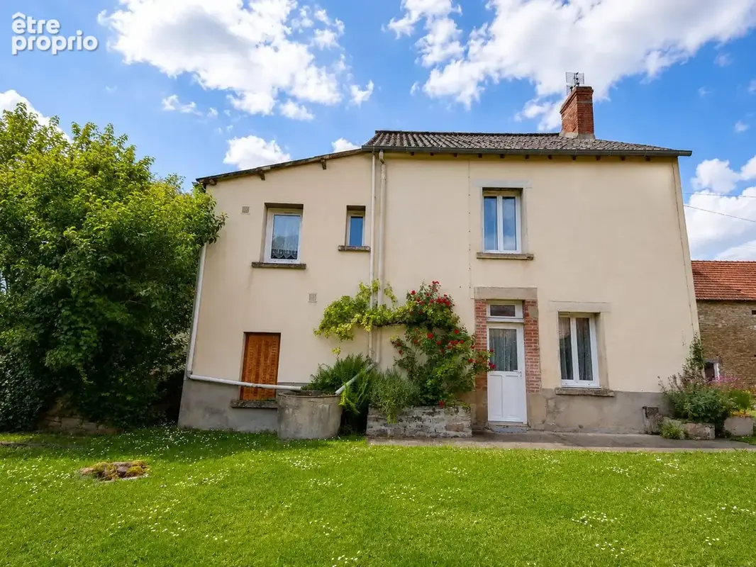 Maison 85 m² à Saint-Sulpice-Les-Feuilles  - photo 3
