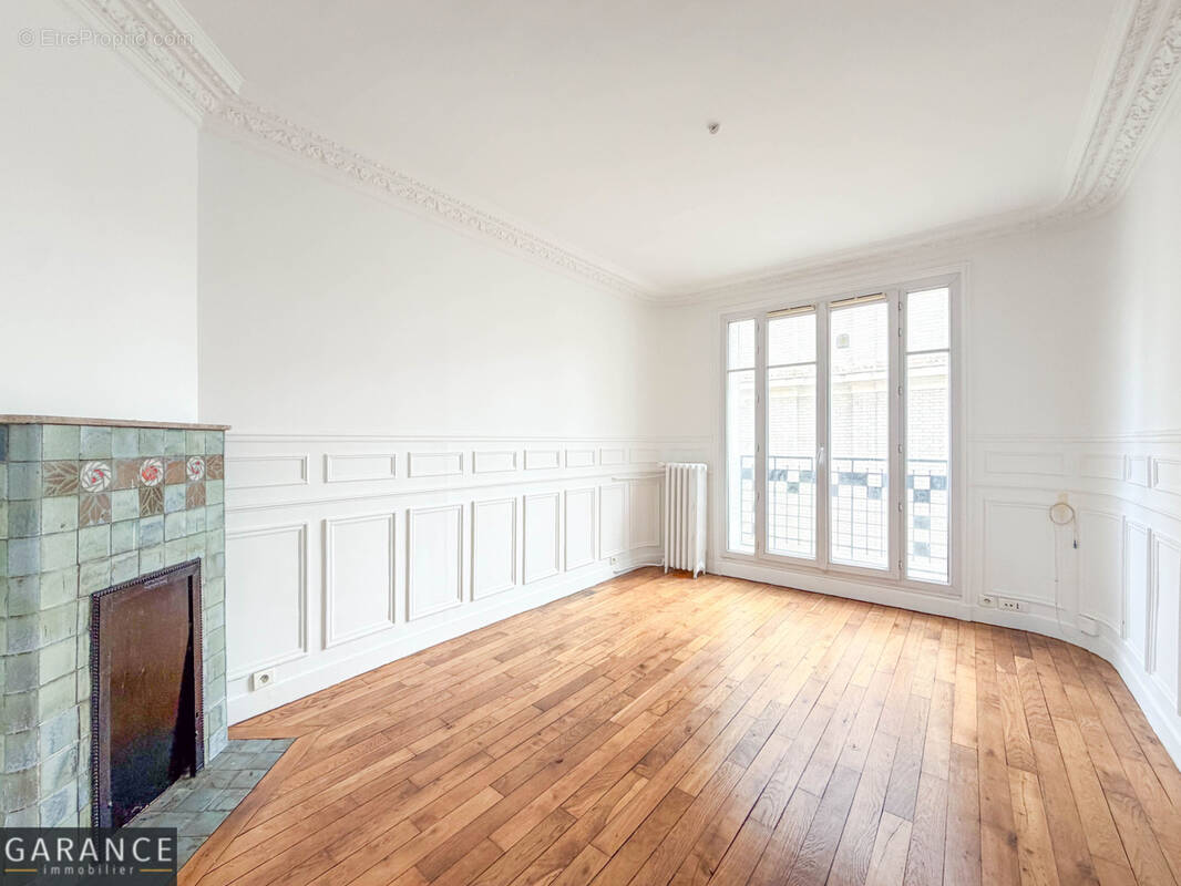 Appartement à PARIS-12E