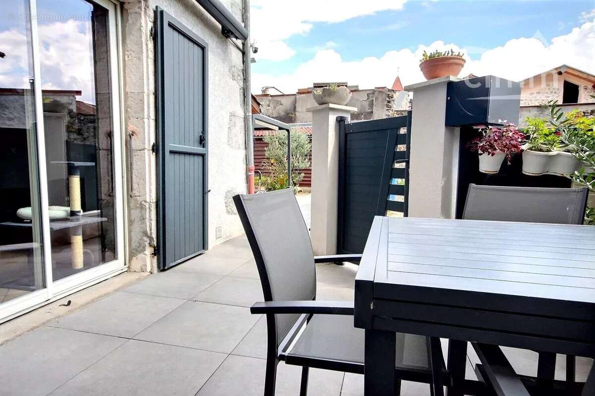 Appartement à LUMBIN