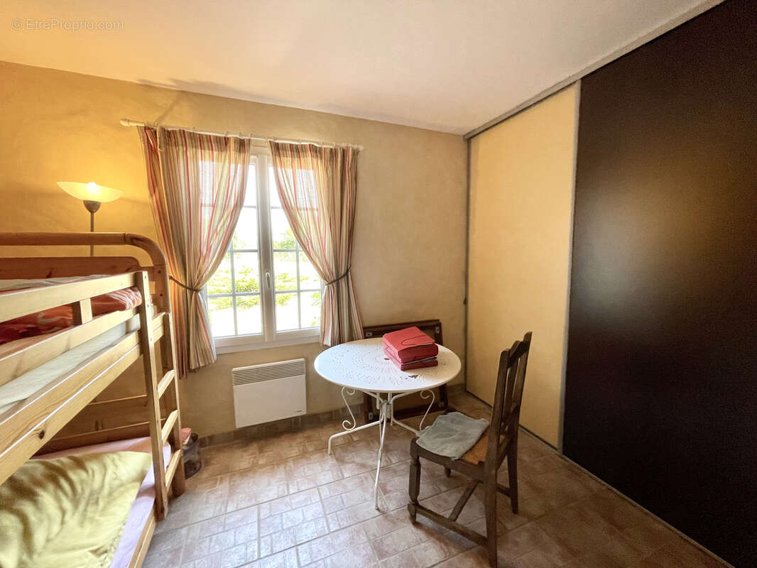 Belle maison de plain-pied avec vue exceptionnelle sur les Pyrénées - photo 12