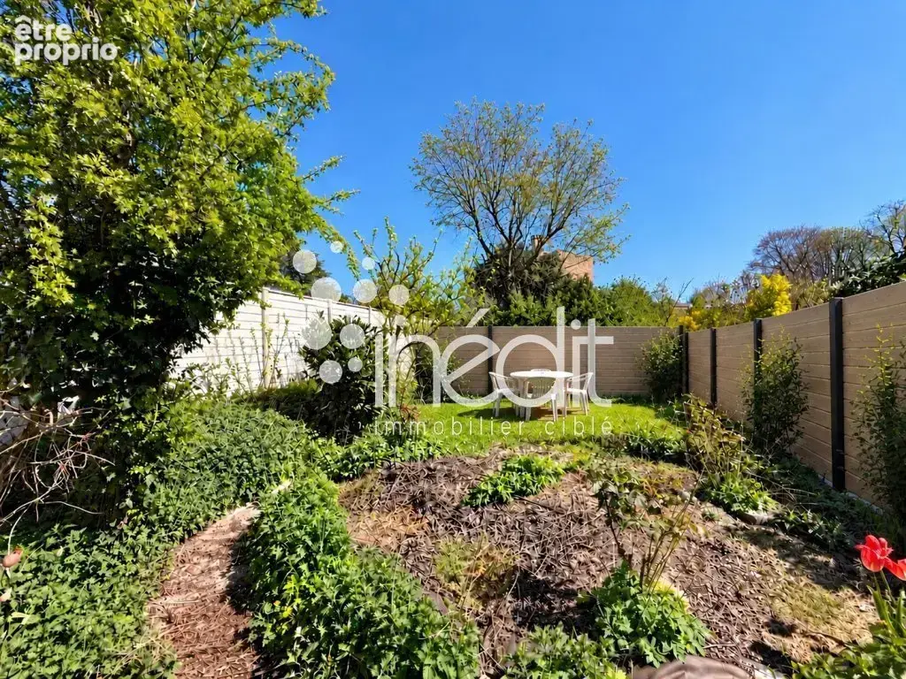 Maison individuelle avec jardin et garage - photo 1