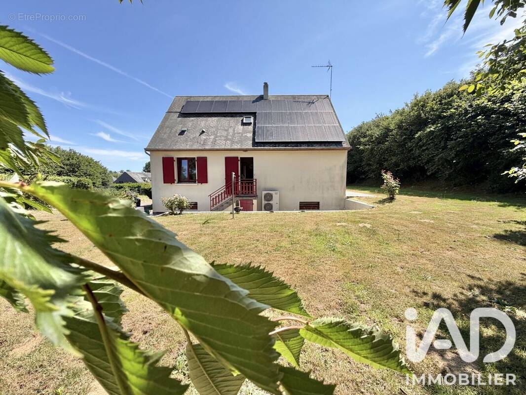 Photo 1 - Maison à TOURVILLE-SUR-SIENNE