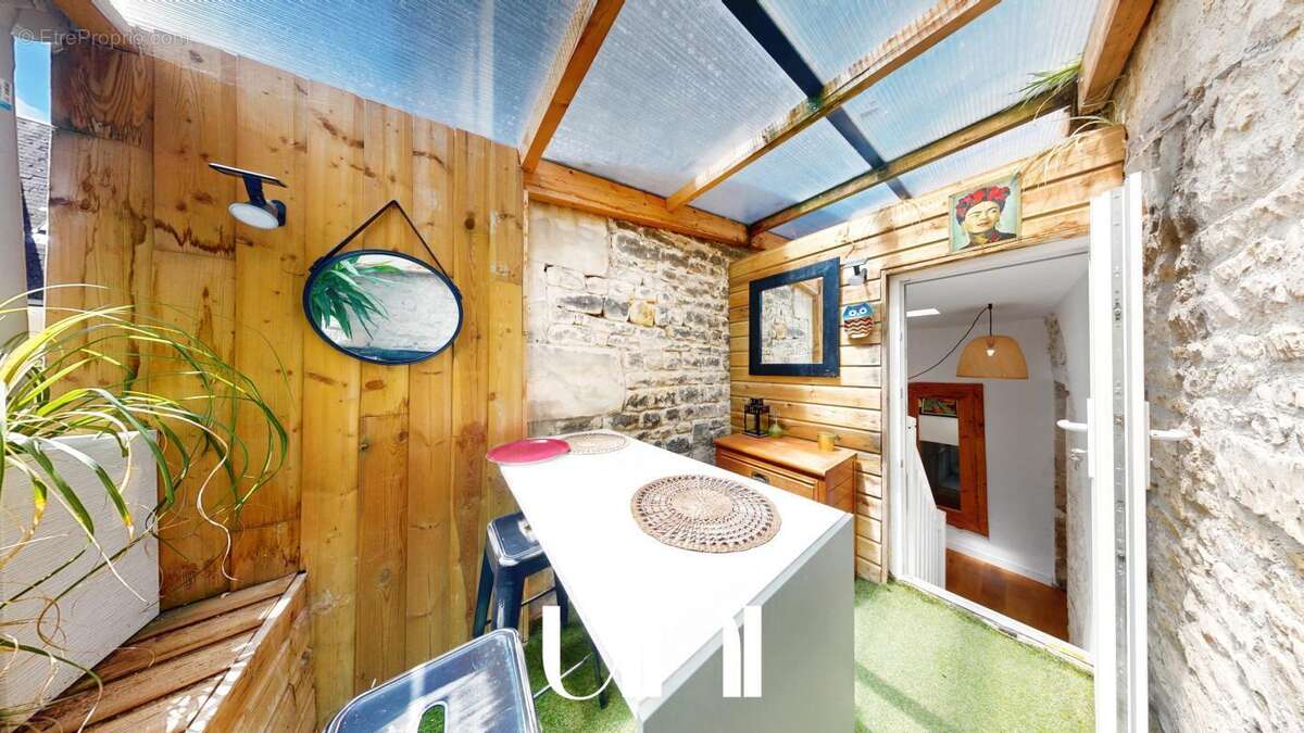 Appartement 2 pièces de 47 m2 avec terrasse - CAEN CENTRE - photo 3