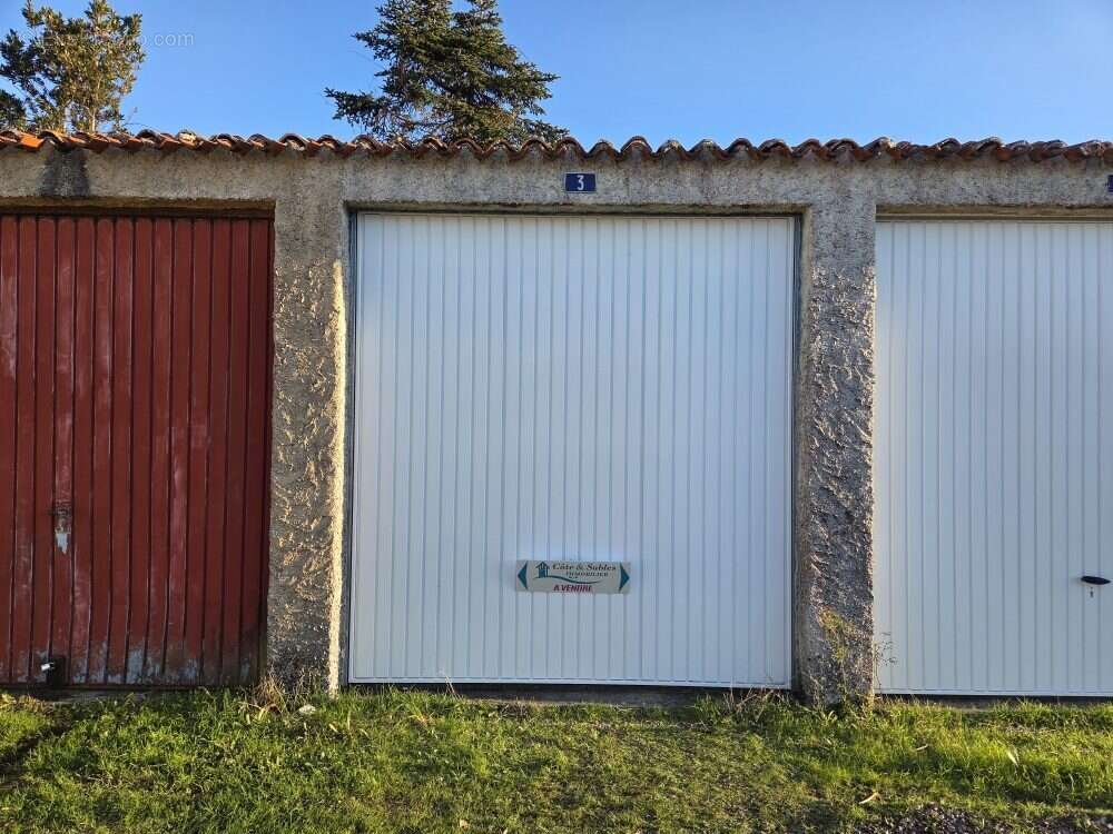 Parking à LES SABLES-D'OLONNE