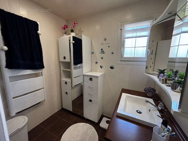 Maison à LA HAYE-MALHERBE