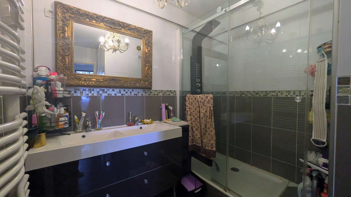 Appartement à FIRMINY