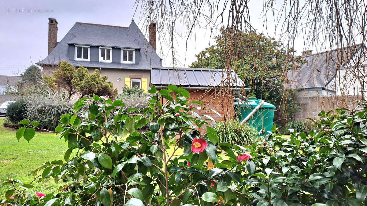 Maison à TREBEURDEN