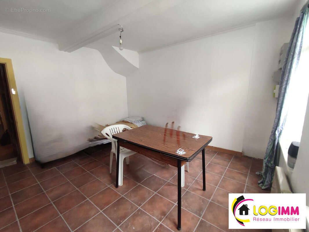 Appartement à BAVAY