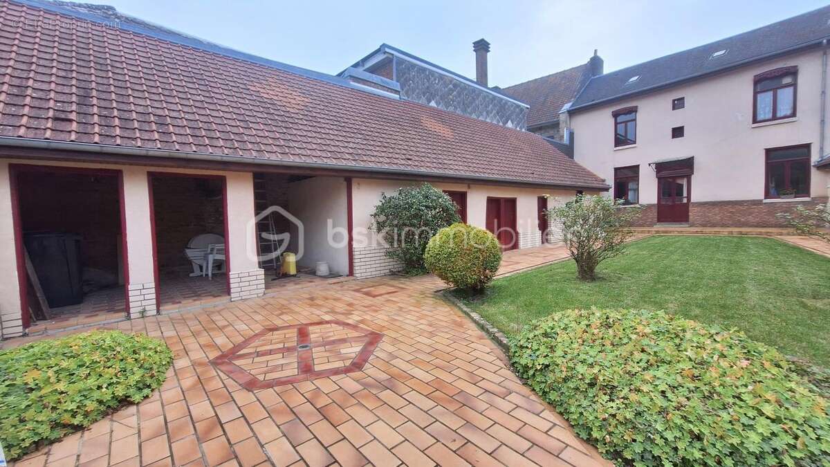 Maison à AUXI-LE-CHATEAU