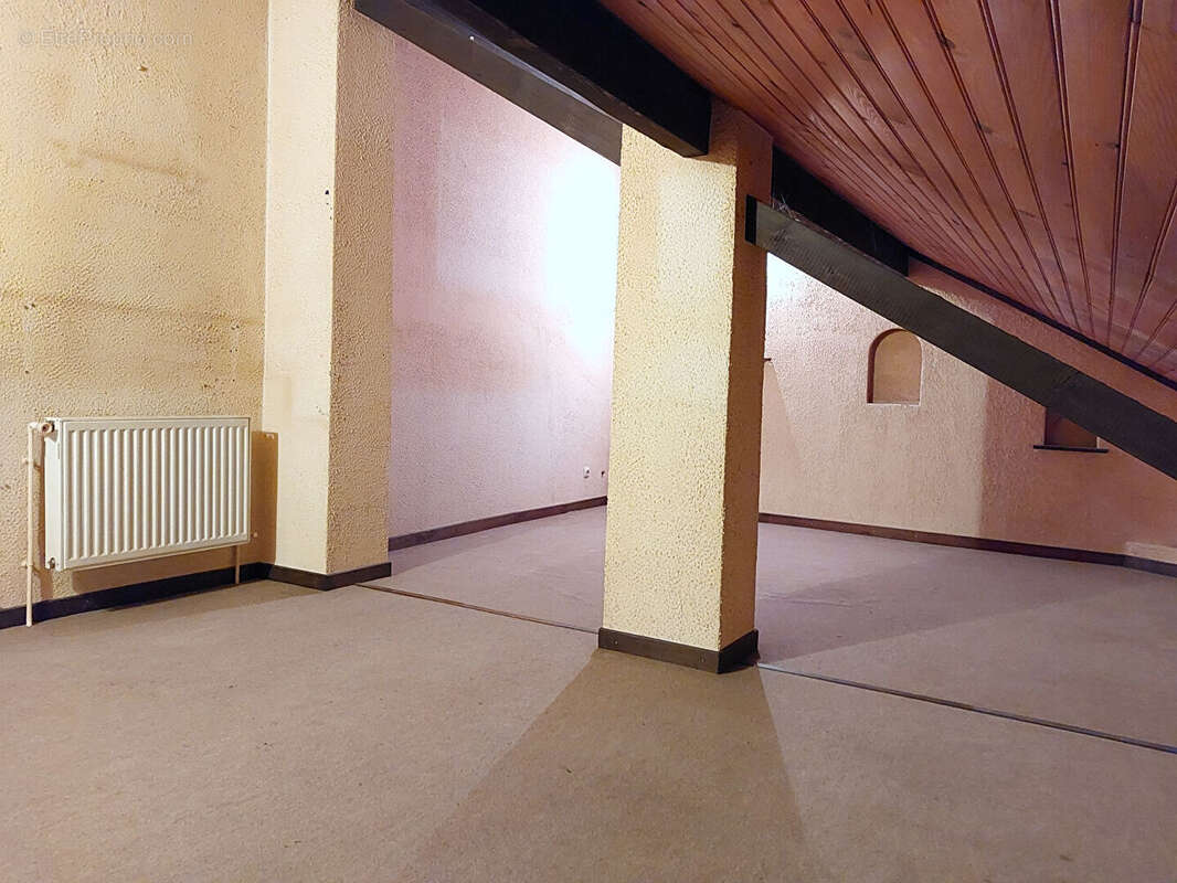 Maison à SEINGBOUSE