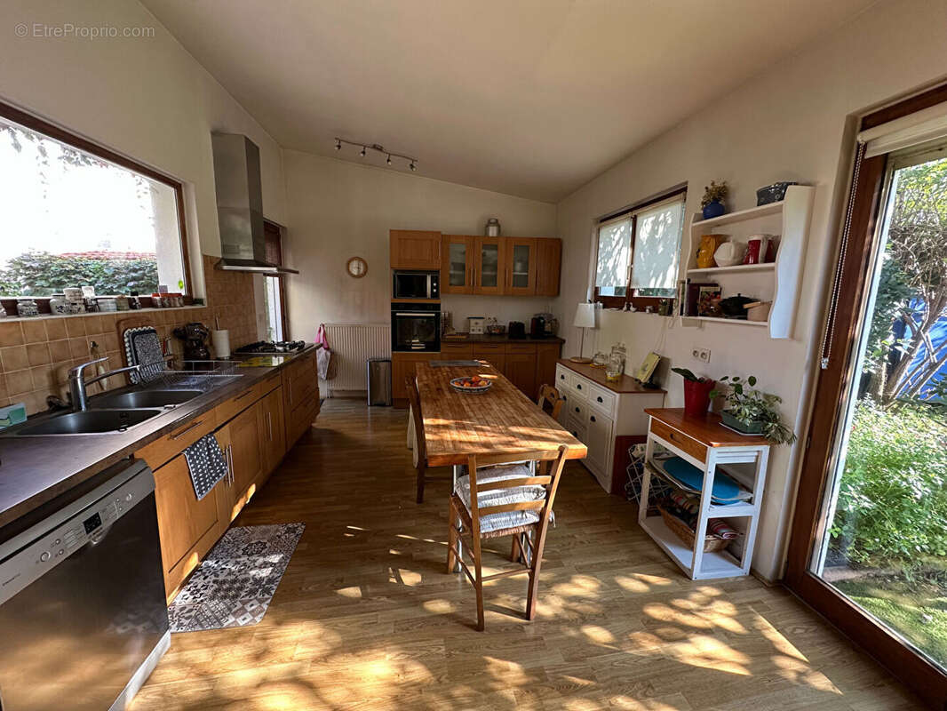 Maison à CLERMONT-FERRAND