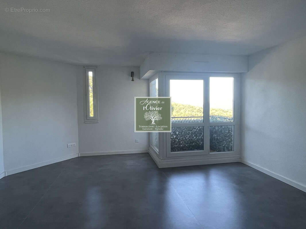 Appartement à LES BAUX-DE-PROVENCE