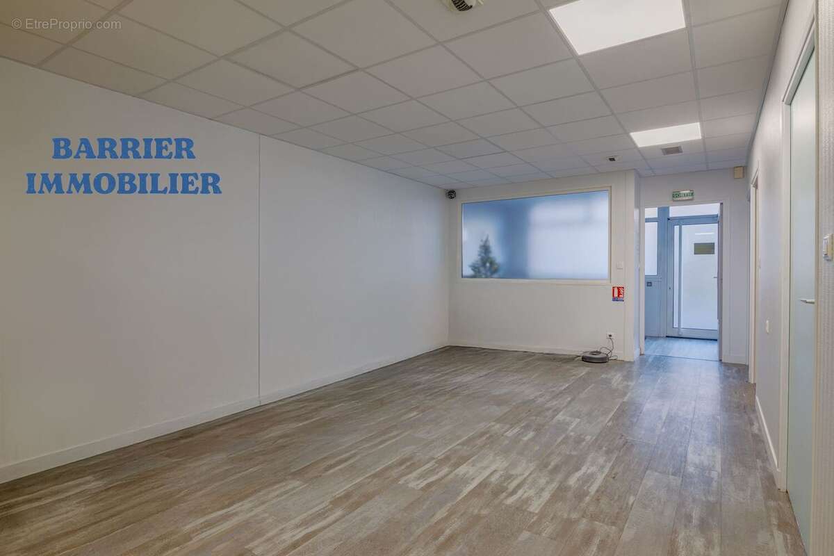 Commerce à BOURGOIN-JALLIEU