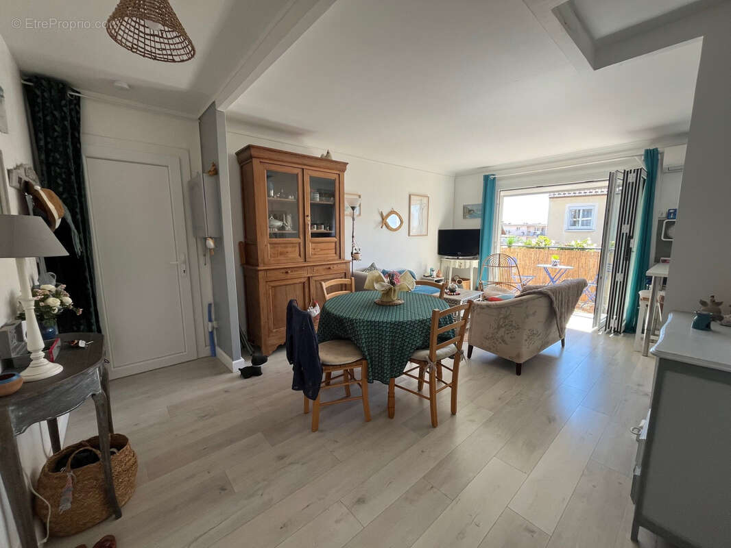 Appartement à FLEURY