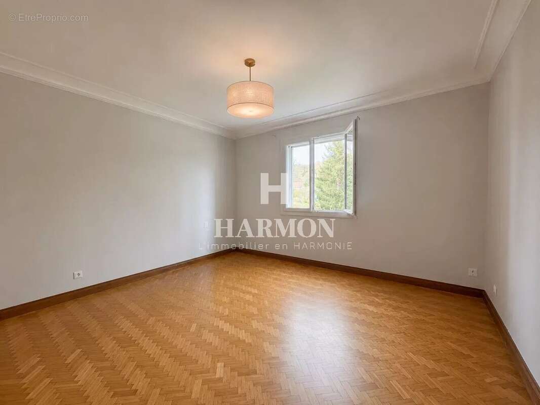 Harmon à vendre : maison sur un terrain de 4000 m2 à Morlanne ! - photo 5