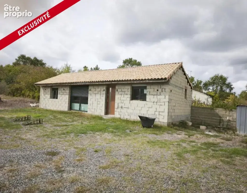 Maison hors d'eau/ hors d'air + beau potentiel d'ammenagement - photo 1