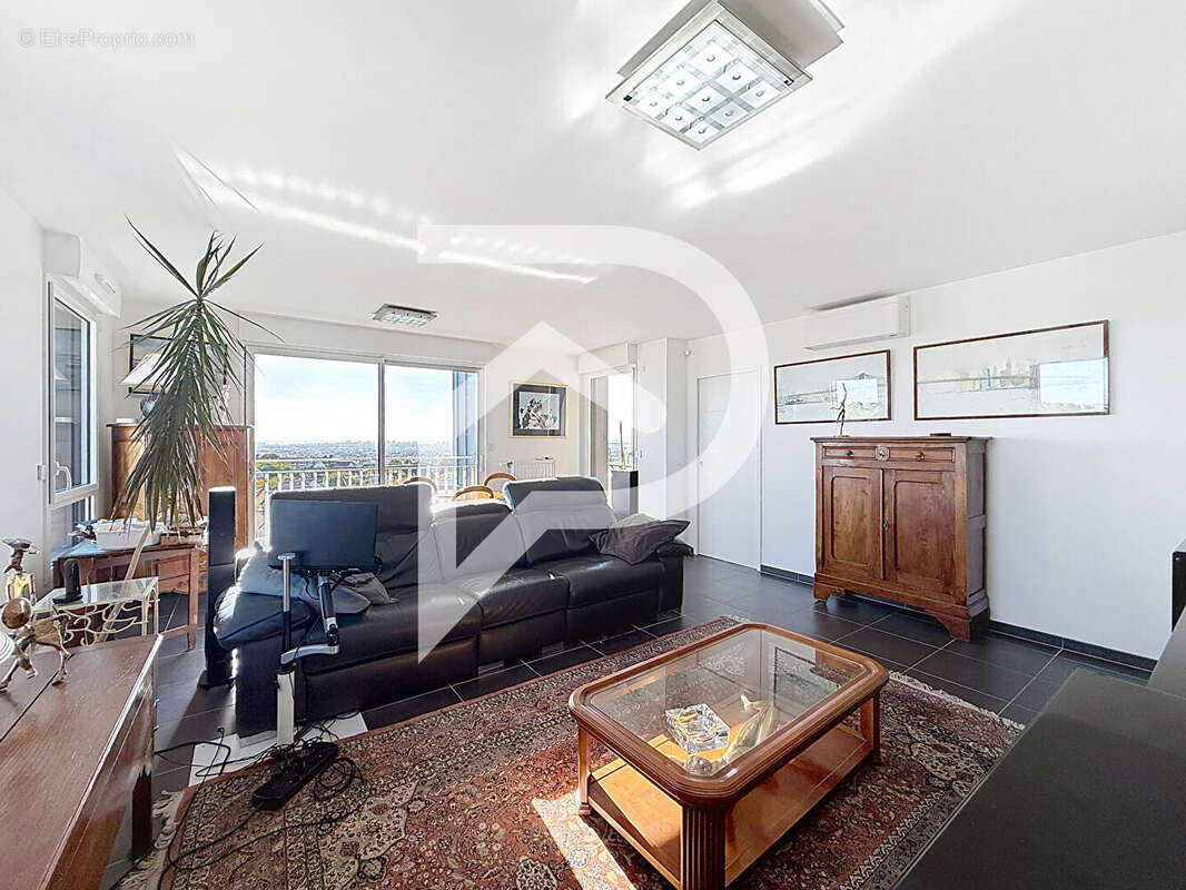 Appartement à CHAMPIGNY-SUR-MARNE