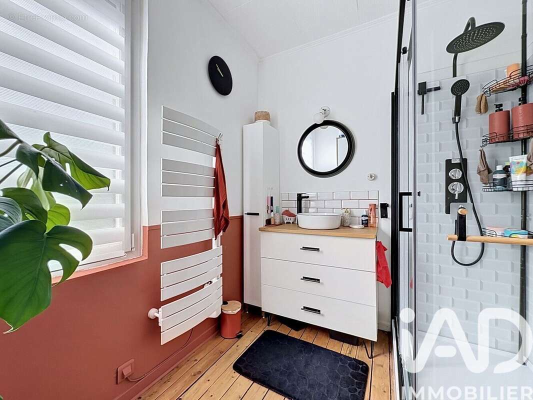 Photo 8 - Maison à MALAUNAY