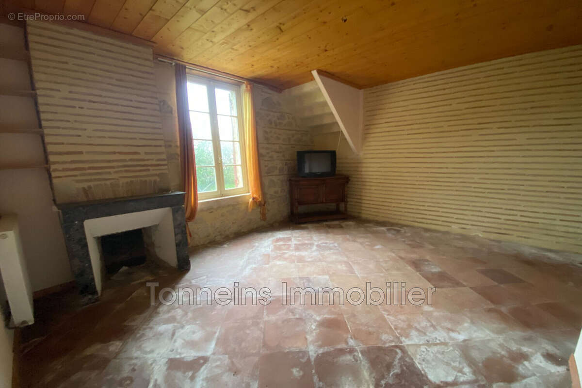 Maison à FAUILLET