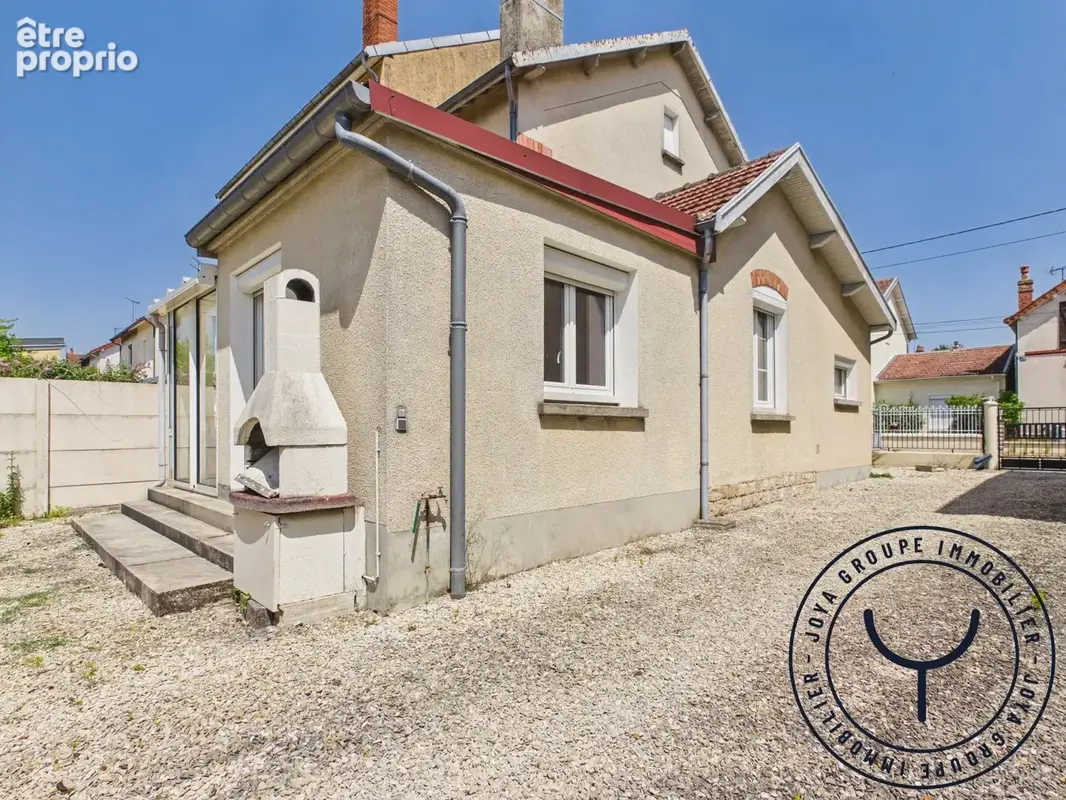 Maison à ROMILLY-SUR-SEINE