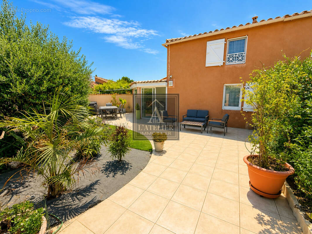 Maison 3 pièces avec jardin   À quelques pas du port Miramar et des plages   La Londe-les-Maures - photo 9