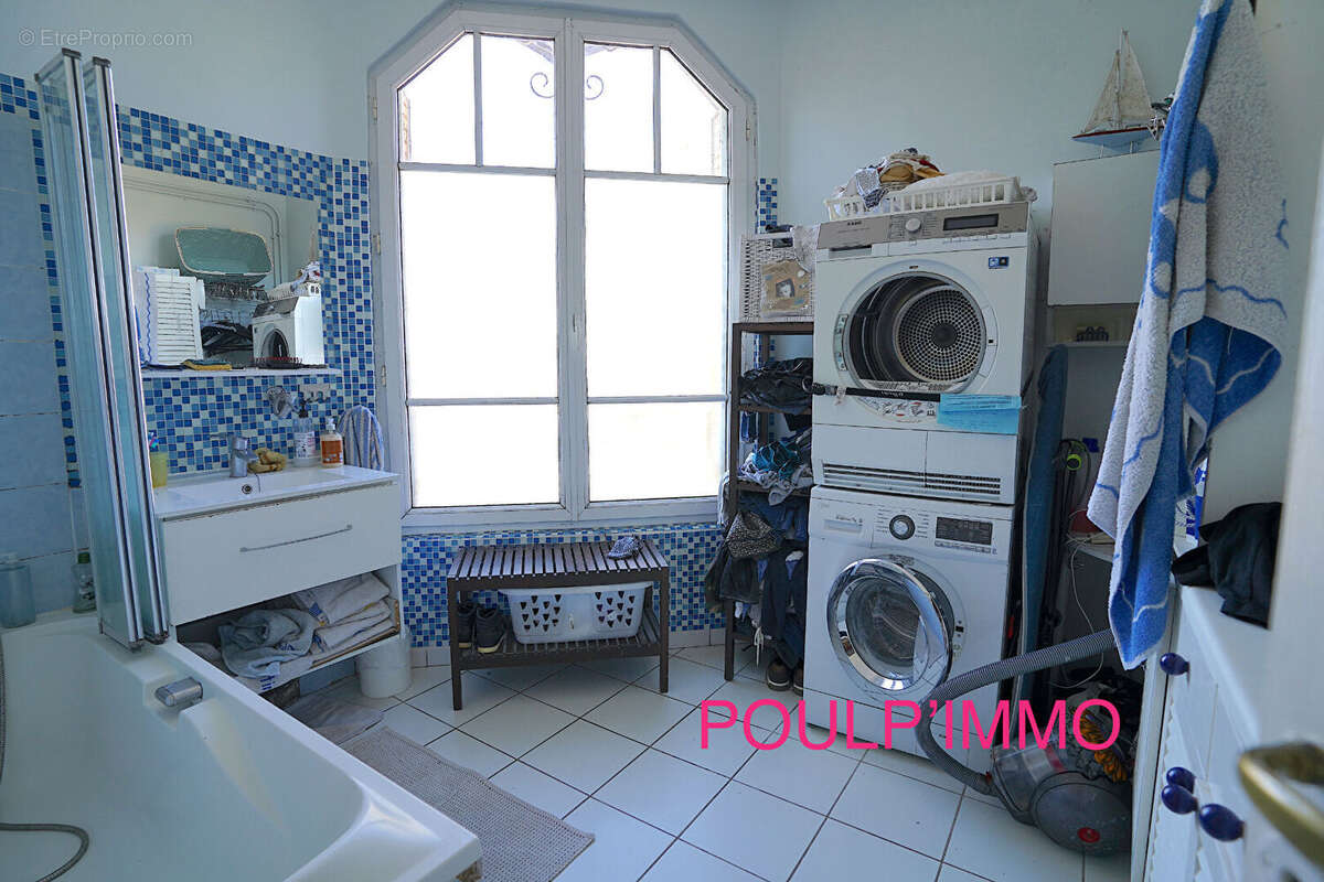 Appartement à LA CELLE-SAINT-CLOUD