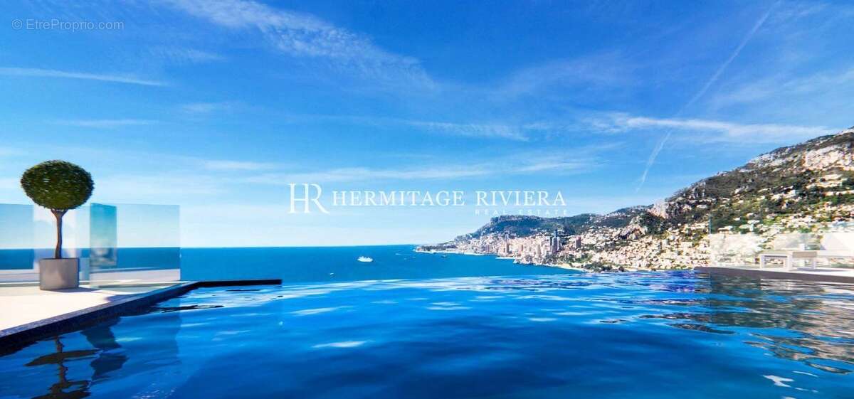 piscine  - Maison à ROQUEBRUNE-CAP-MARTIN
