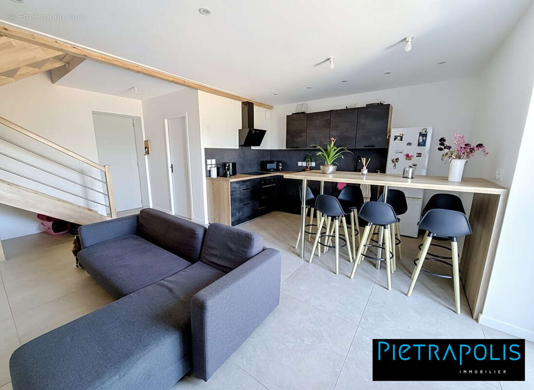 Maison 87 m² à Montmerle-Sur-Saone  - photo 4