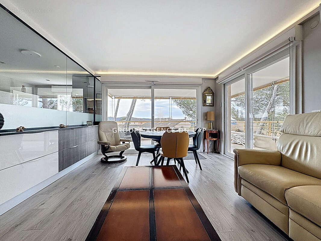 Appartement à SAINT-RAPHAEL