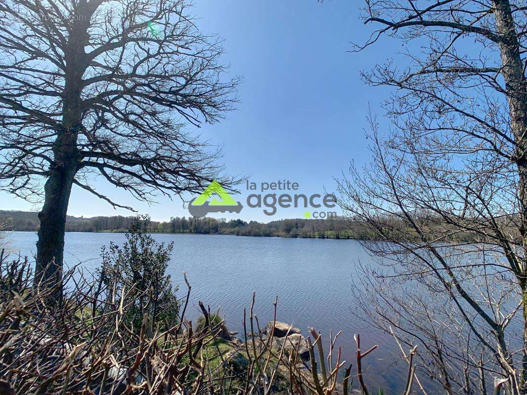 Maison à CHAMBERAUD