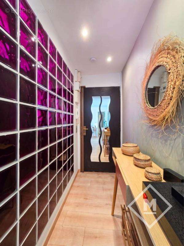 Appartement à MARSEILLE-7E