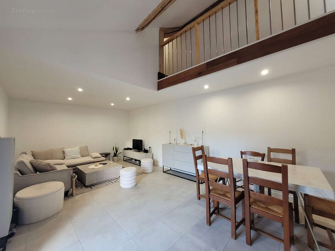 Maison à AUNAY-SOUS-AUNEAU
