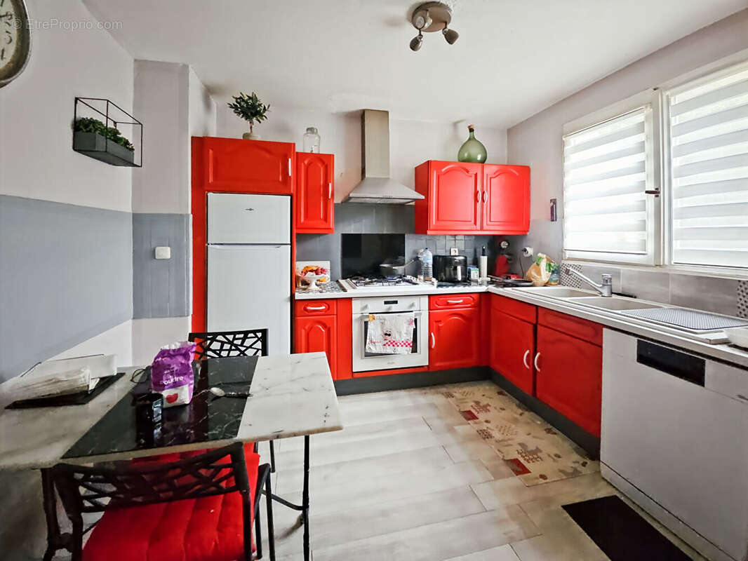 Maison à VILLENAVE-D&#039;ORNON