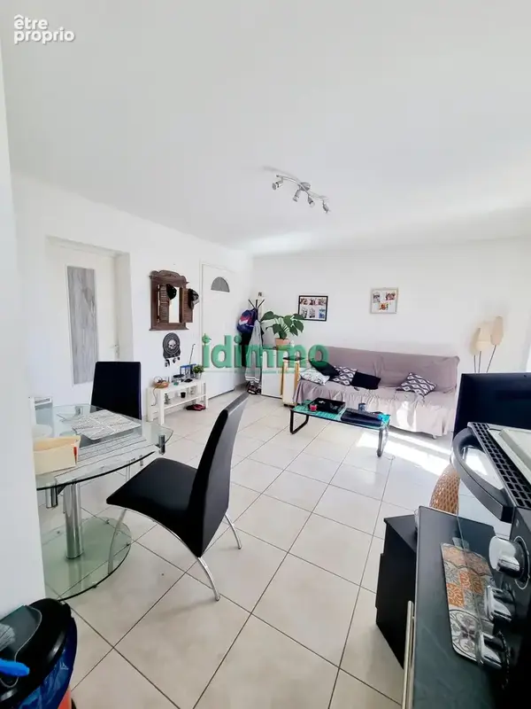 Affaire et Rare Draguignan F2 1 ét 2 terrasse vendu avec terrain de 180m et 2 places parkiing 159000€ dpe d - photo 5