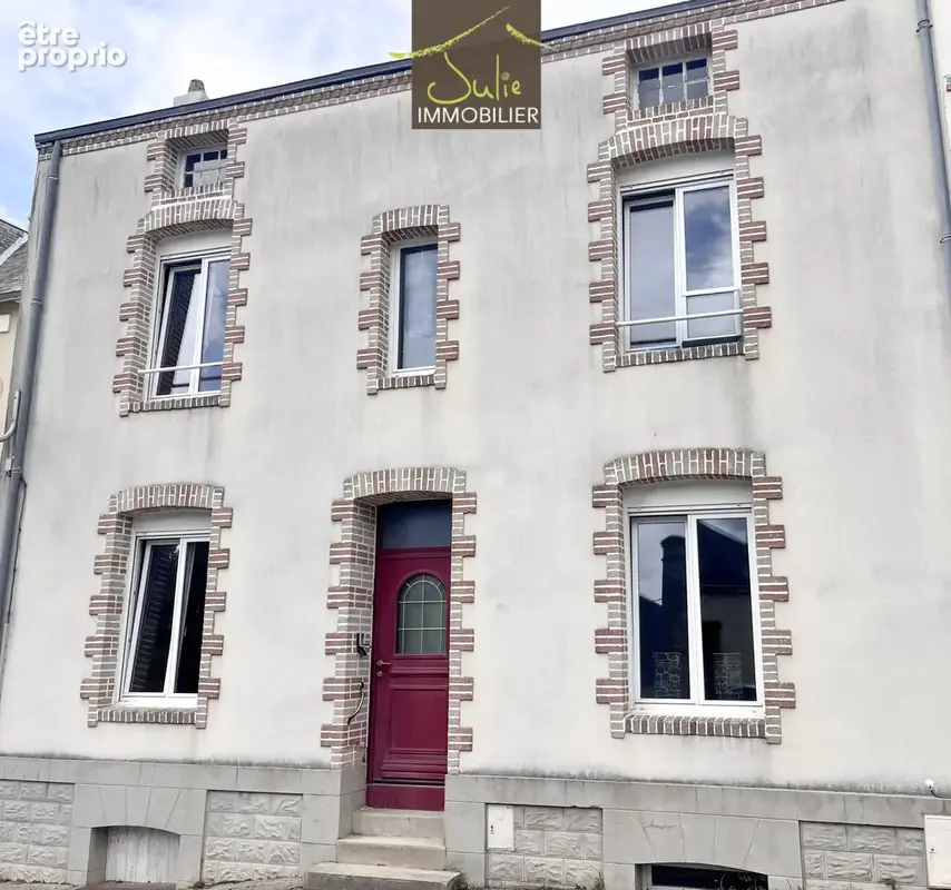 Maison à BRESSUIRE