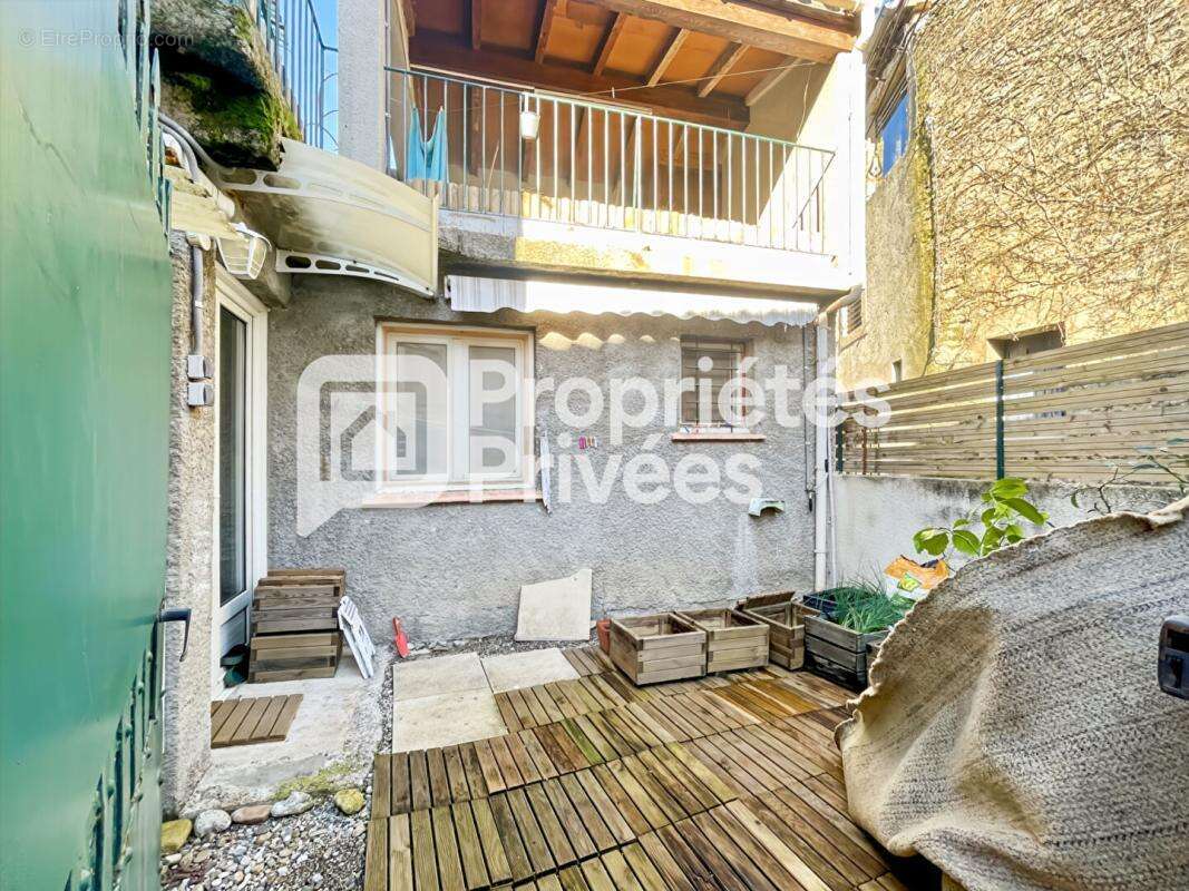 Maison à LAURE-MINERVOIS