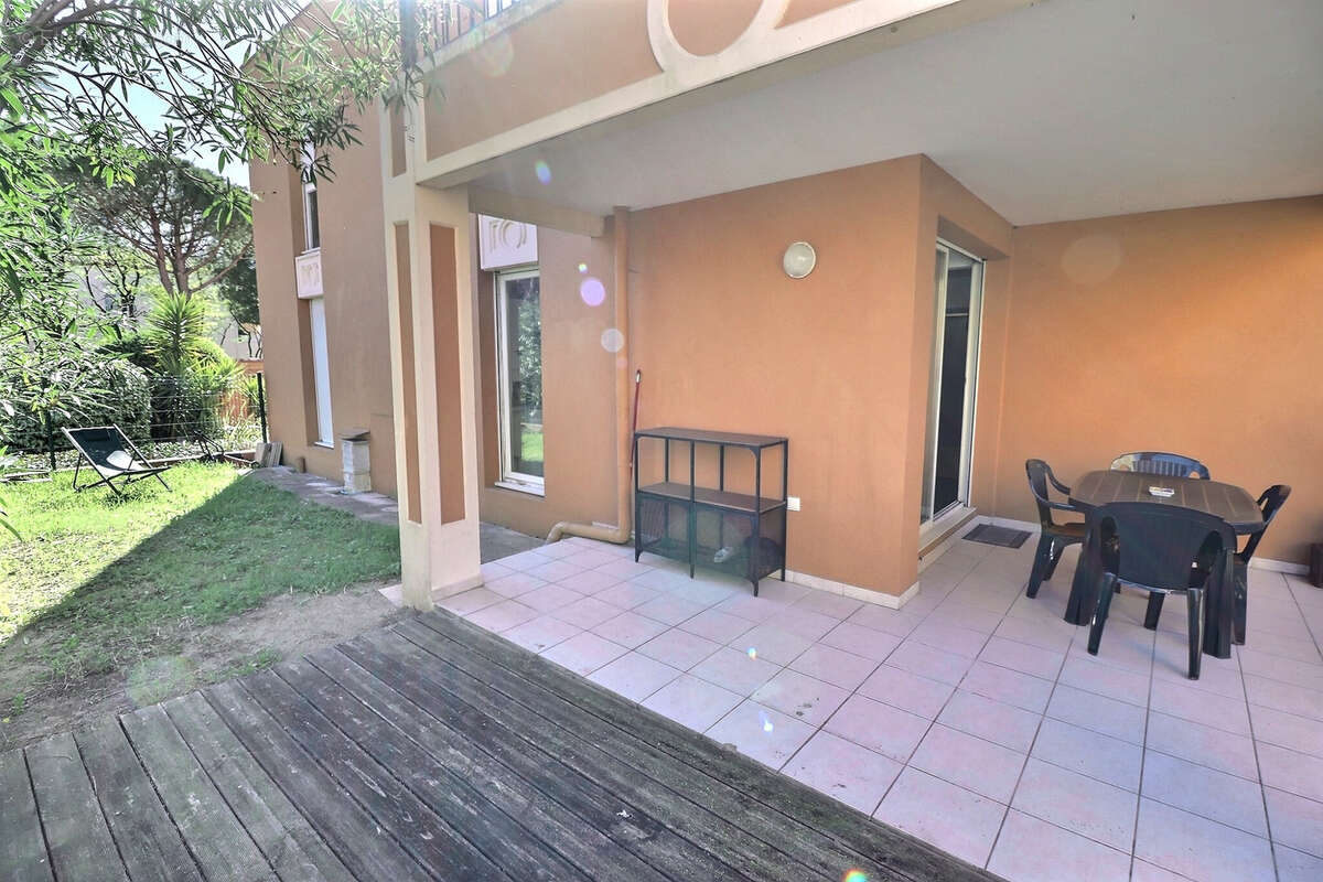 Appartement à LATTES