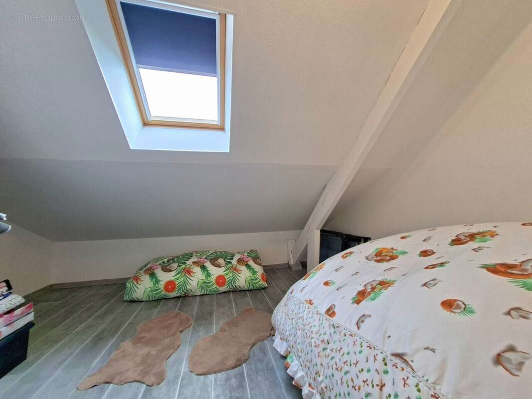 Maison à SAINT-AUBIN-LE-CAUF